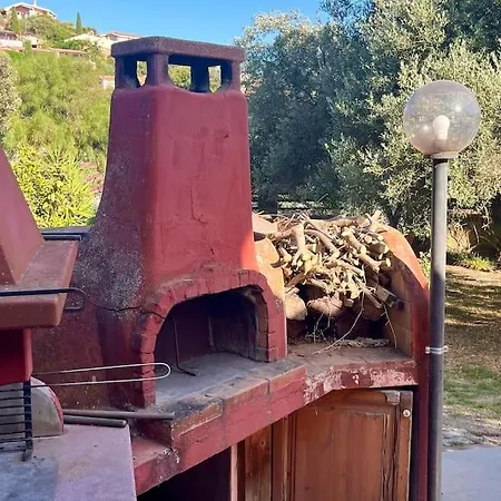Urano A 500m Dal Mare בית נופש
